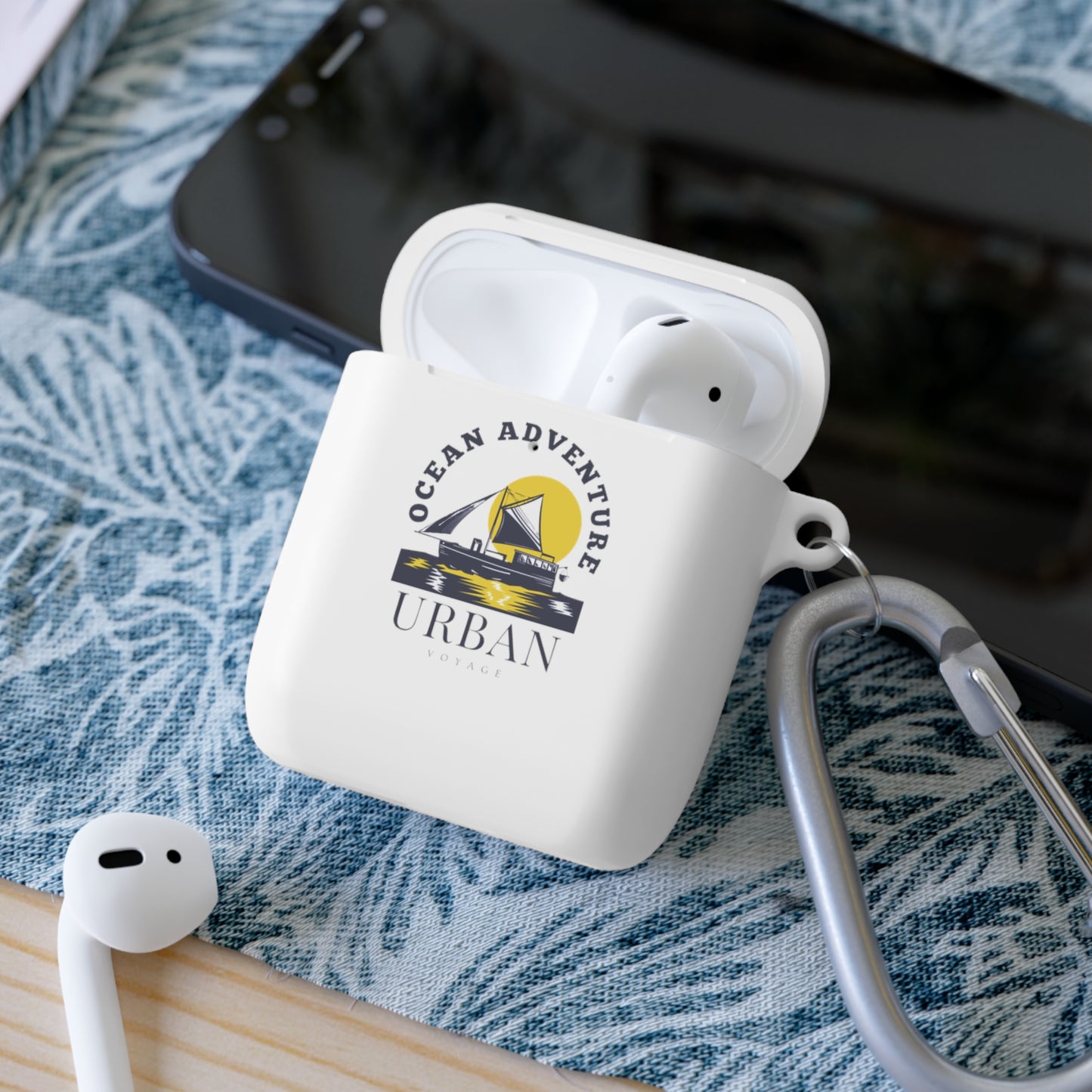 Ocean Adventure AirPods and AirPods Pro Case